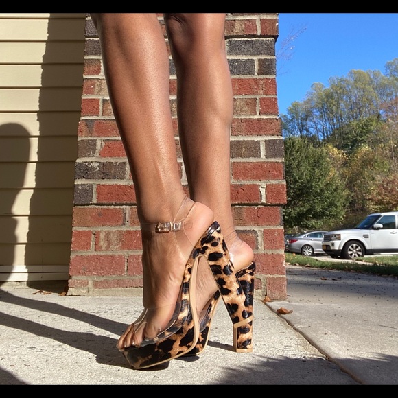 Leopard print heel - Picture 4 of 8